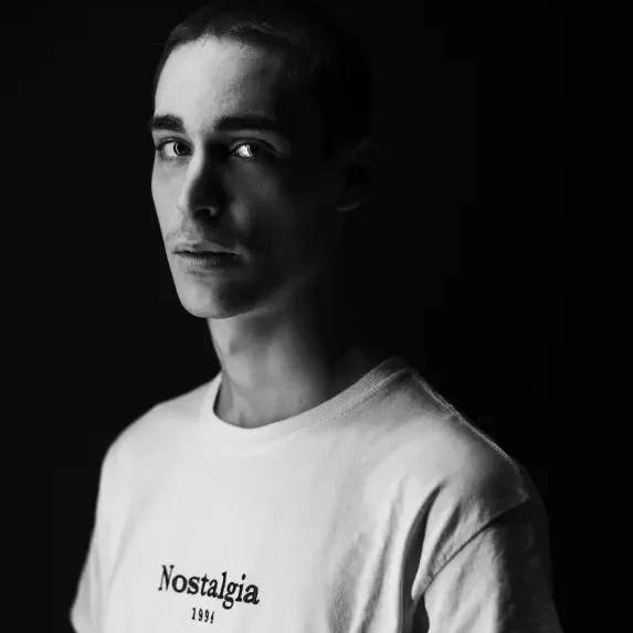 Giovanni Vitulano Music Producer / Mixing & Mastering Engineer OdeonMusicGroup